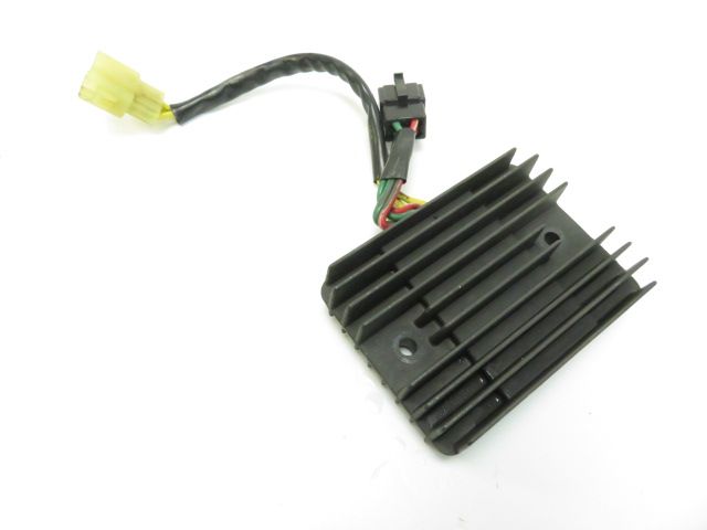Regulateur de tension