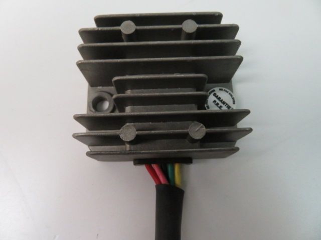 REGULATEUR DE TENSION