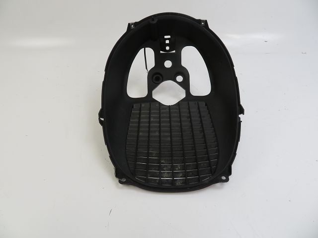 GRILLE DE RADIATEUR