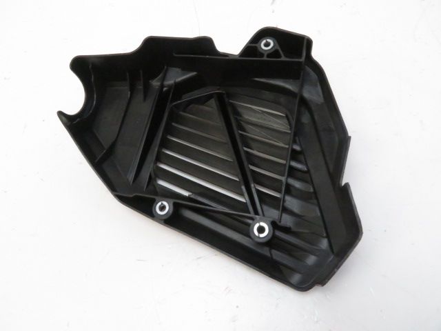 GRILLE DE RADIATEUR