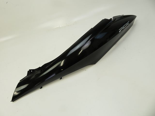 Carenage arriere gauche