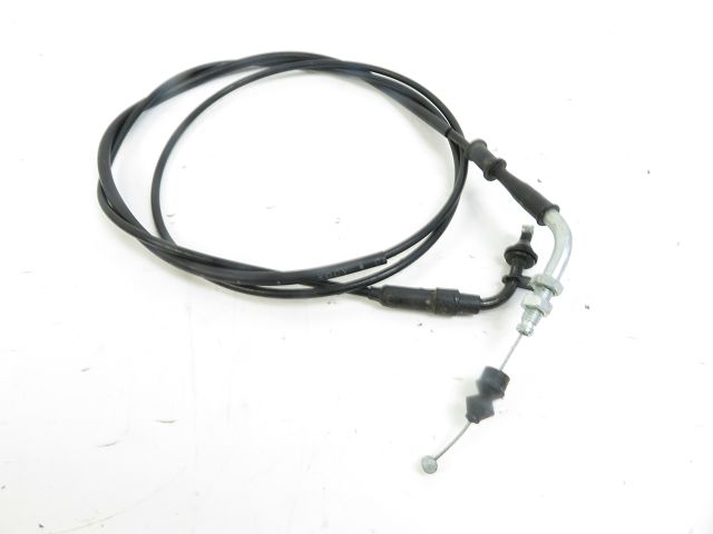 Cable d'accelerateur