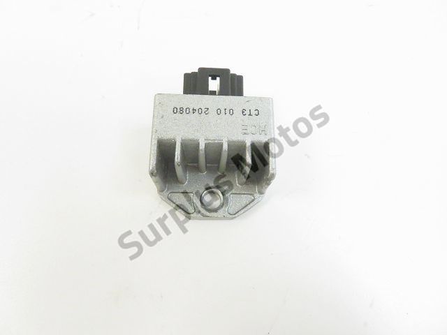 Regulateur de tension