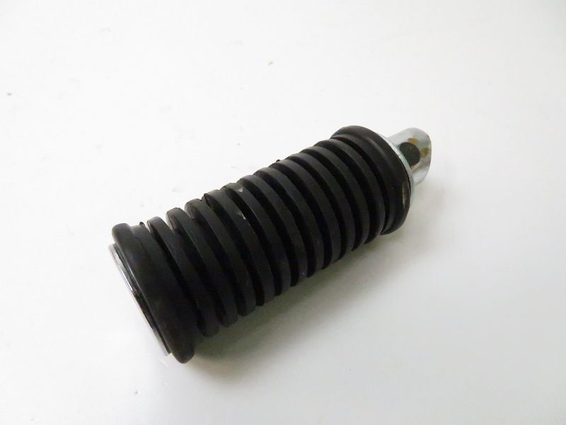 Repose pieds arriere gauche