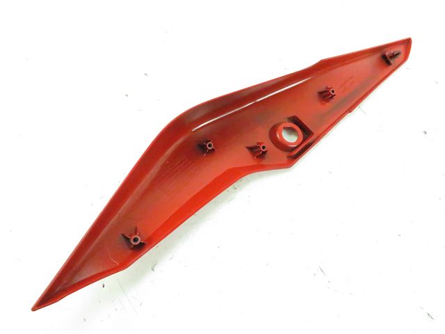 CARENAGE ARRIERE GAUCHE