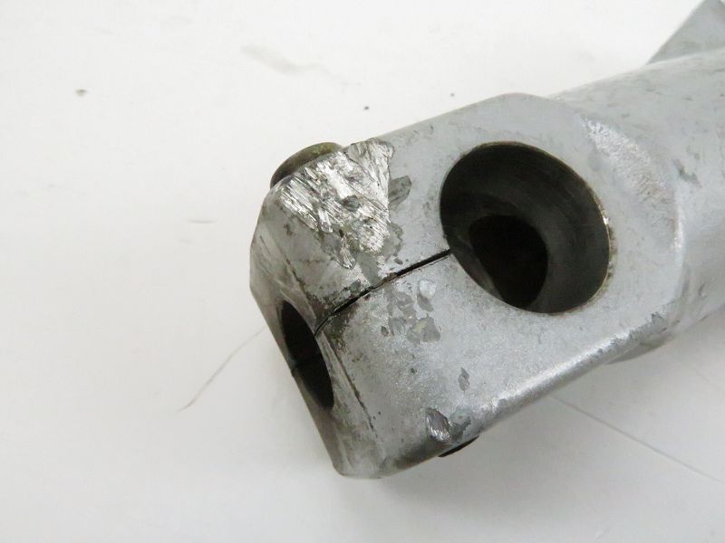 TUBE DE FOURCHE GAUCHE