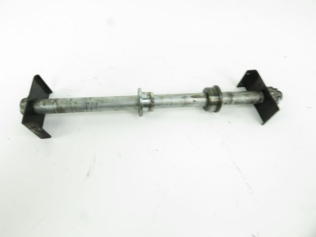 AXE DE ROUE ARRIERE