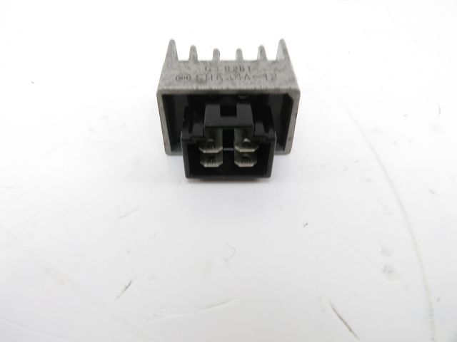 Regulateur de tension