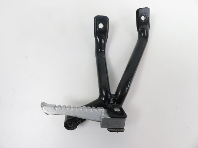 PLATINE ET REPOSE PIEDS ARRIERE DROIT