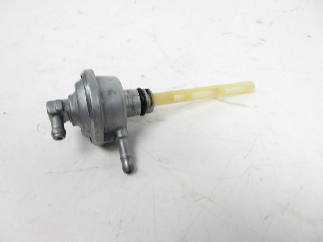ROBINET ESSENCE