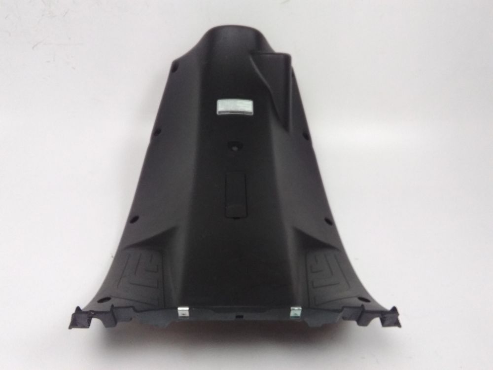 Tablier avant scooter