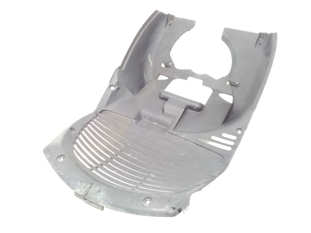 GRILLE DE RADIATEUR