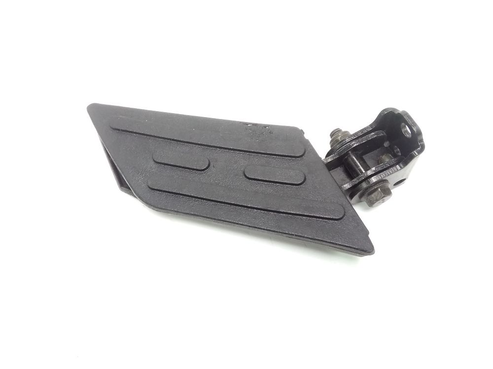 PLATINE ET REPOSE PIEDS ARRIERE DROIT