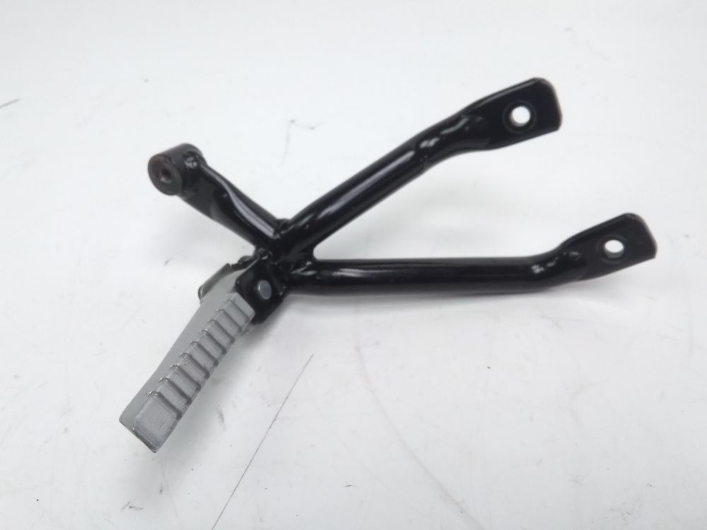 PLATINE ET REPOSE PIEDS ARRIERE DROIT