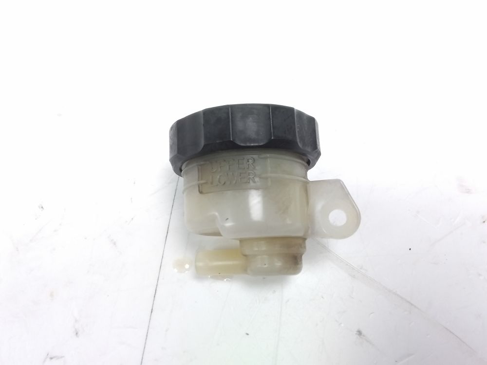 Bocal vase maitre cylindre de frein