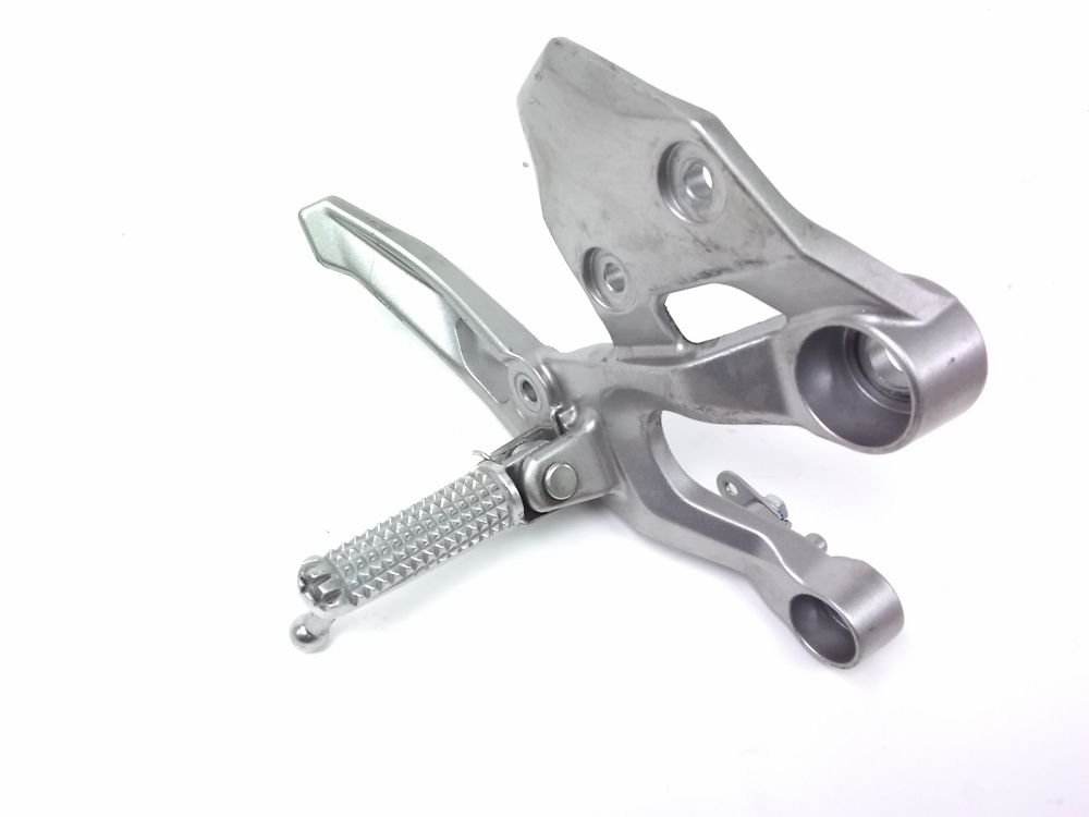 PLATINE AVANT DROITE COMPLETE