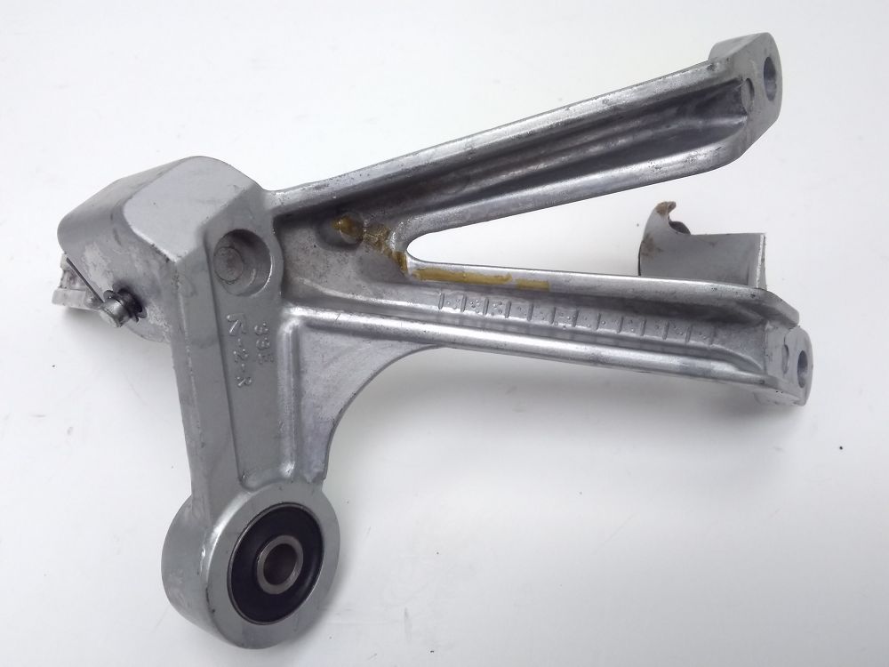 PLATINE ARRIERE DROITE COMPLETE