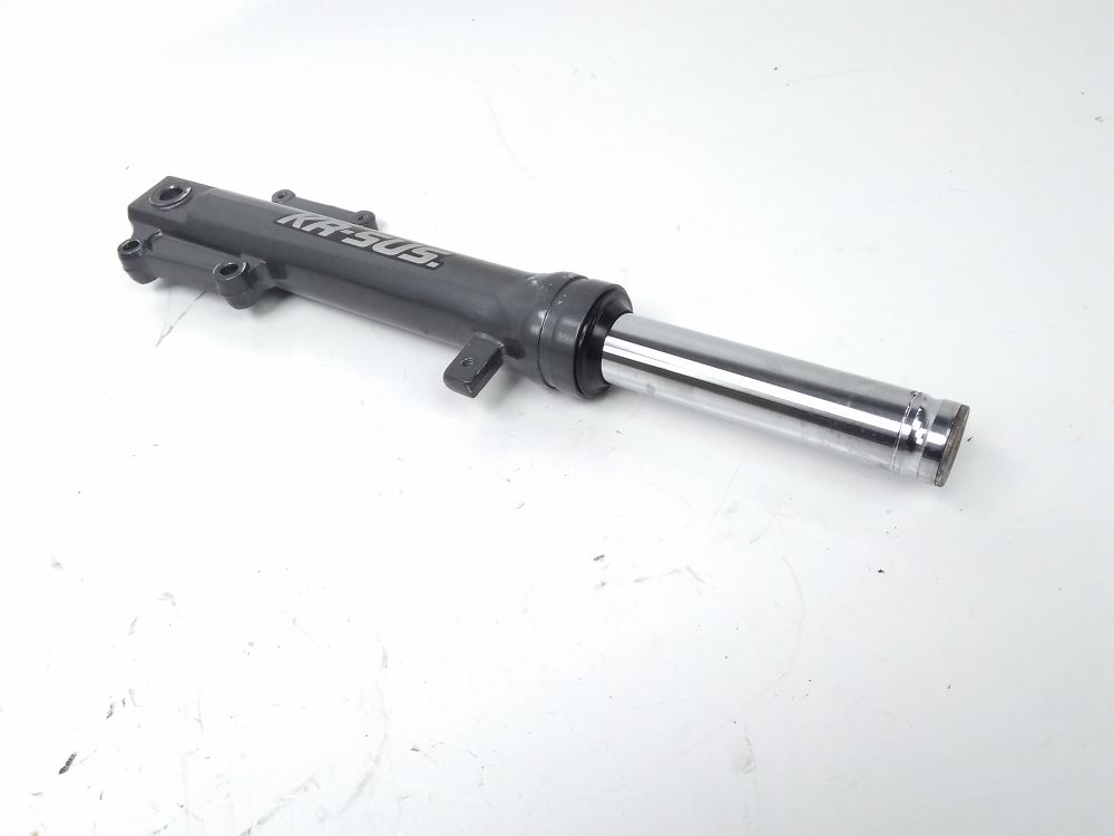 Tube de fourche gauche