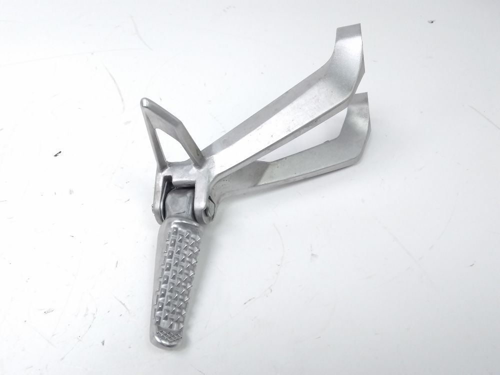 PLATINE ARRIERE DROITE COMPLETE