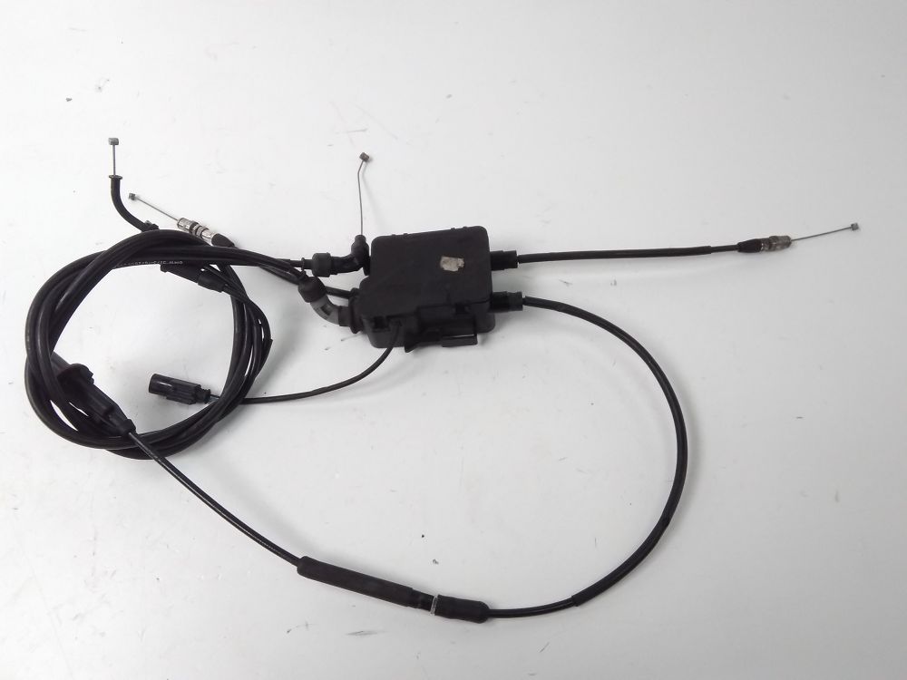 CABLE D'ACCELERATEUR