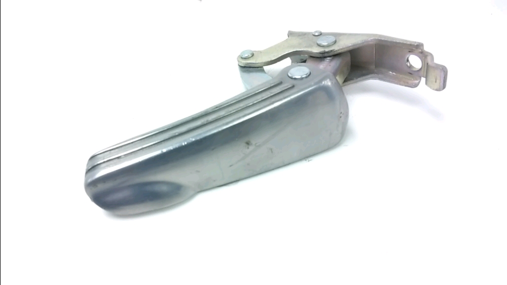 PLATINE ET REPOSE PIEDS ARRIERE DROIT