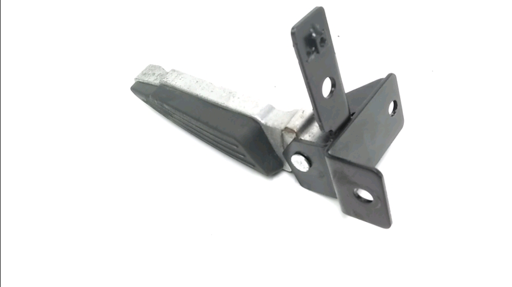 PLATINE ET REPOSE PIEDS ARRIERE DROIT