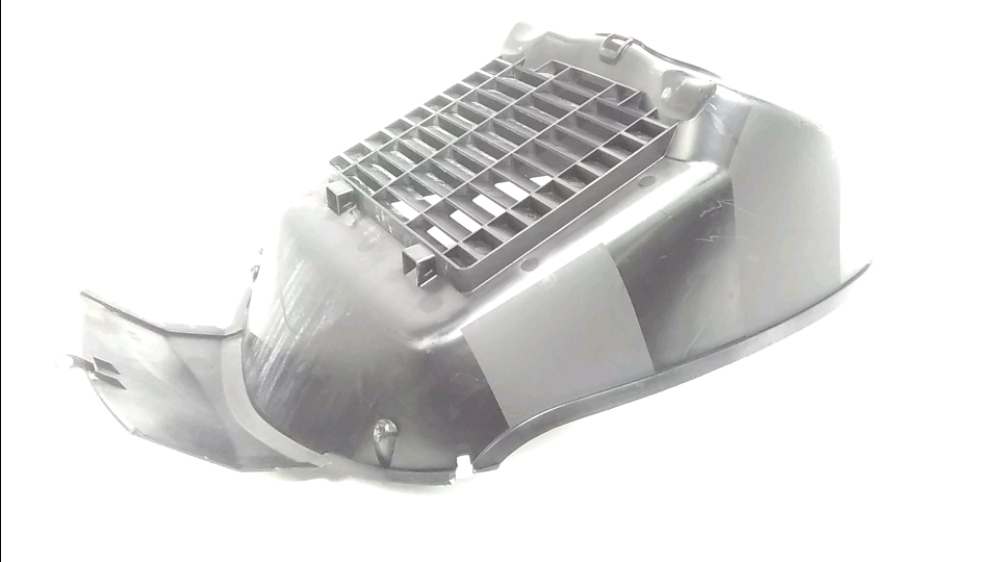 GRILLE DE RADIATEUR
