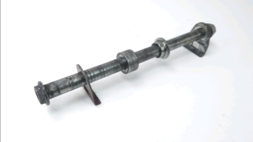 AXE DE ROUE ARRIERE