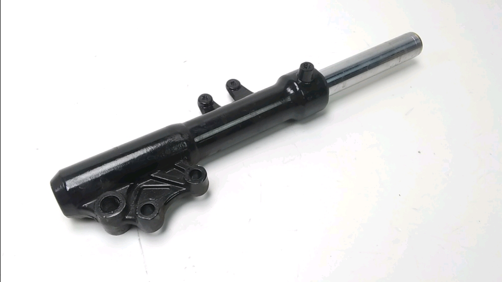 Tube de fourche gauche