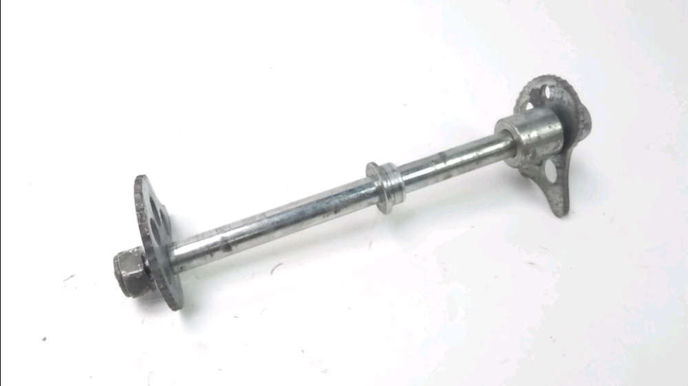 AXE DE ROUE ARRIERE