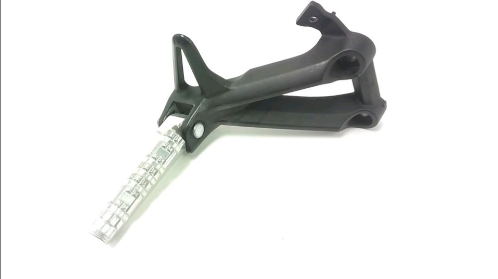 PLATINE ET REPOSE PIEDS ARRIERE DROIT