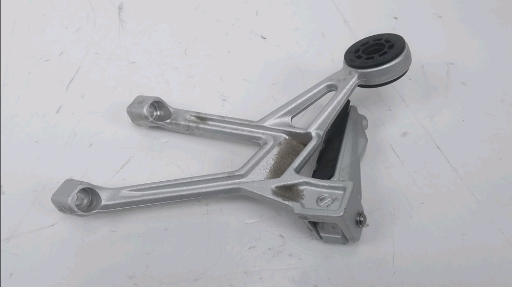 PLATINE ARRIERE DROITE COMPLETE