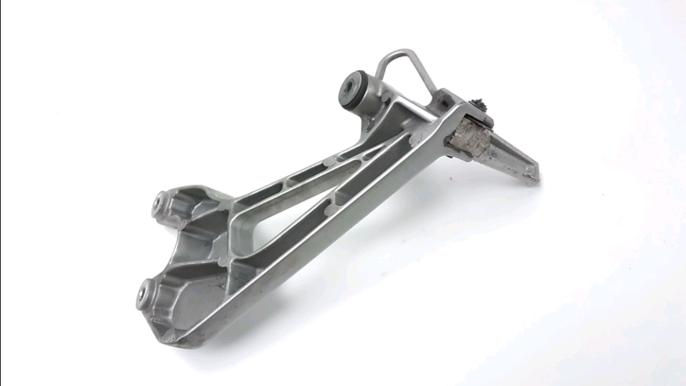 PLATINE ARRIERE DROITE COMPLETE