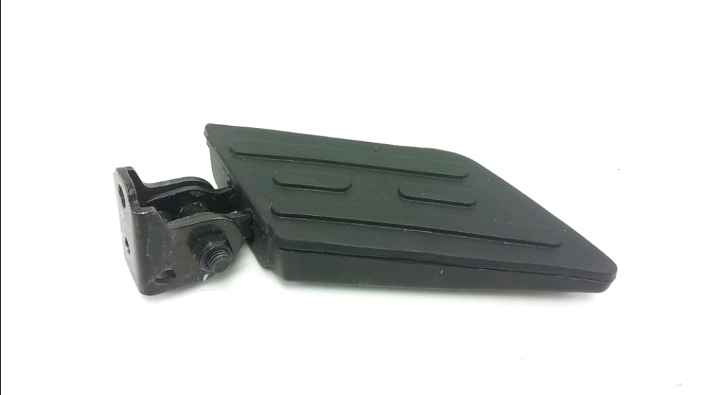 Platine et repose pieds arriere droit