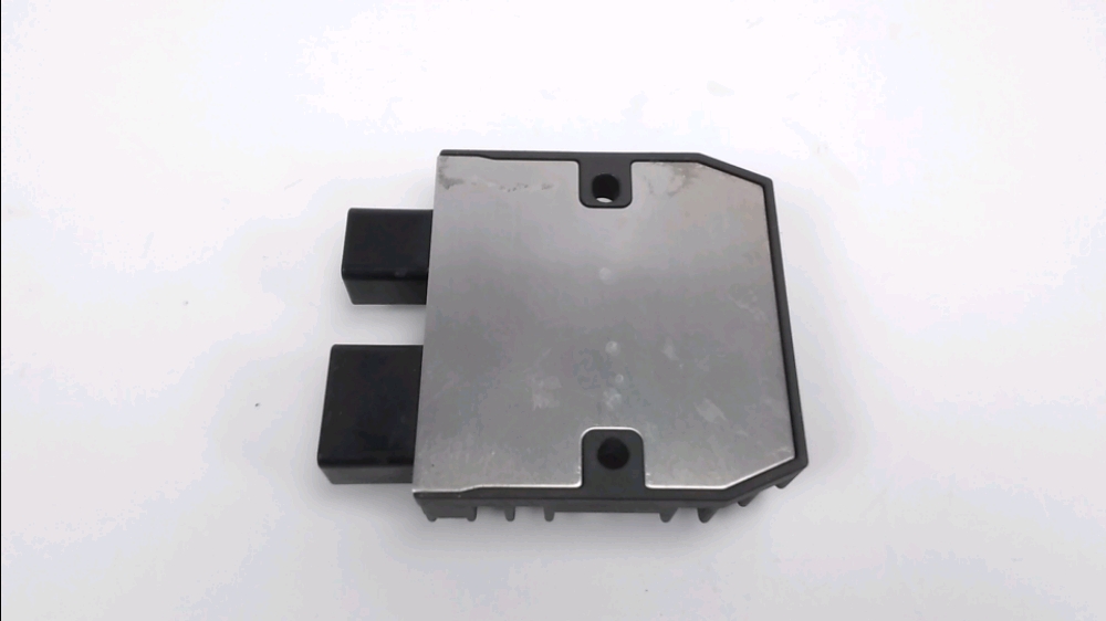 REGULATEUR DE TENSION
