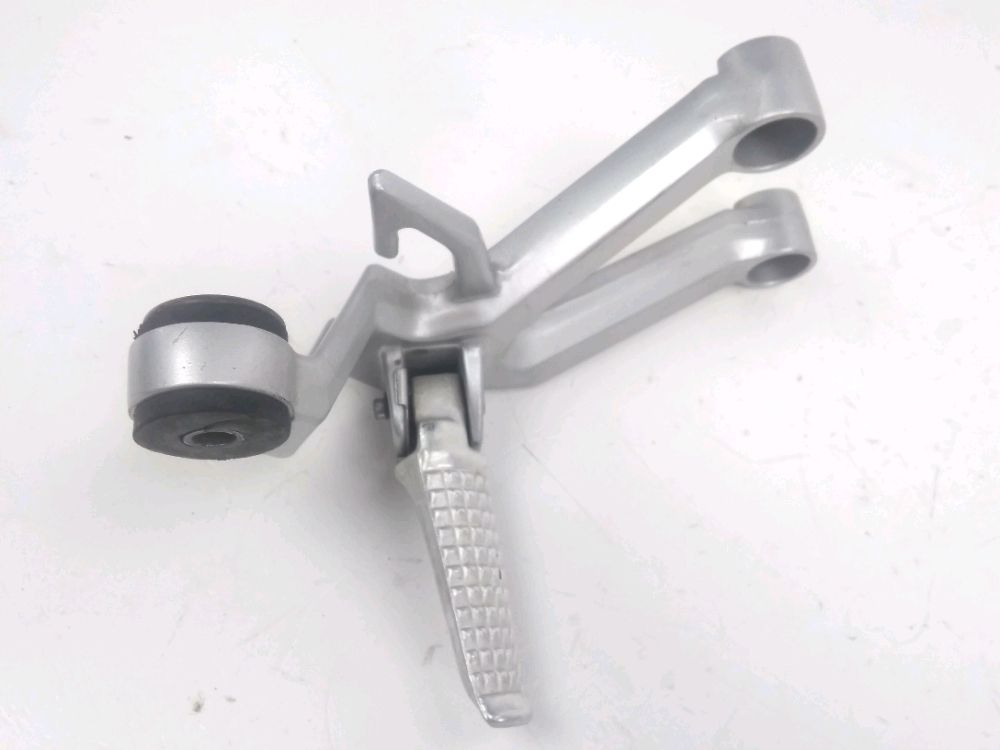 PLATINE ARRIERE DROITE COMPLETE