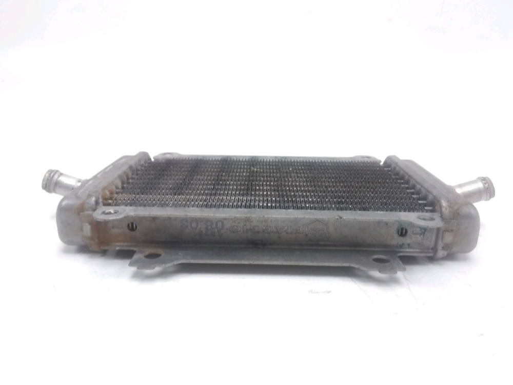 RADIATEUR EAU GAUCHE