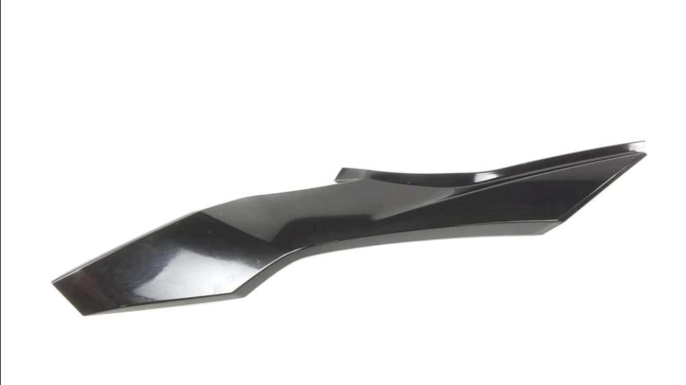 CACHE LATERAL GAUCHE