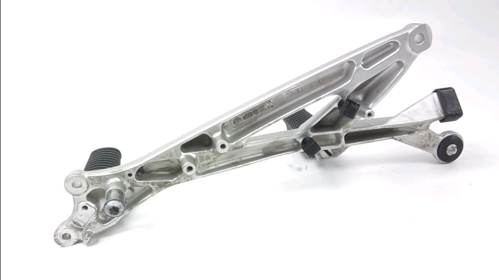 PLATINE AVANT DROITE COMPLETE