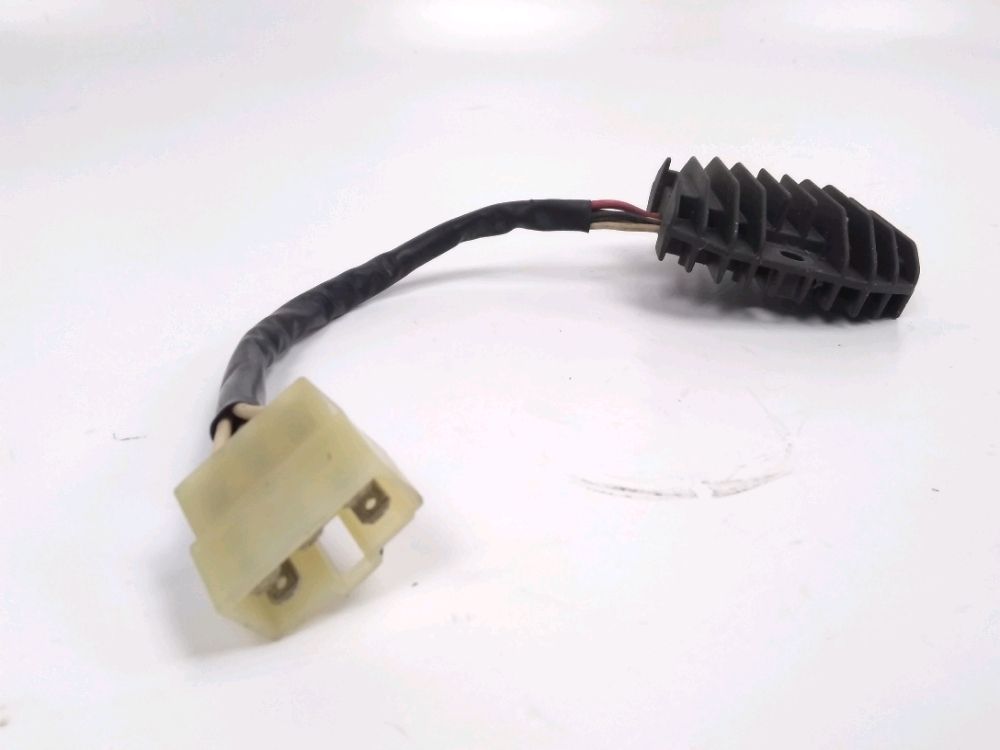 REGULATEUR DE TENSION