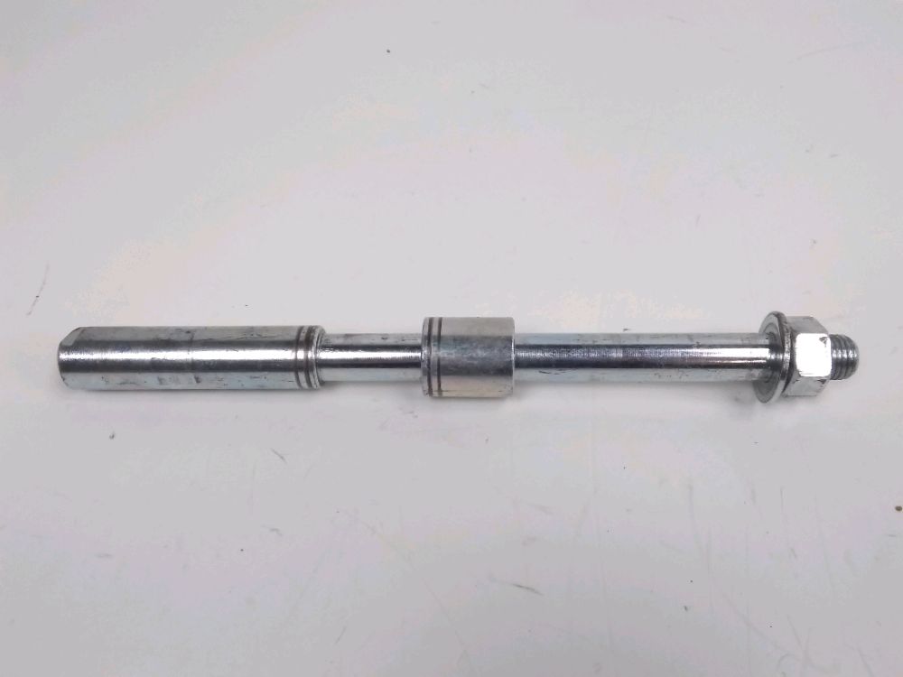 AXE DE ROUE AVANT
