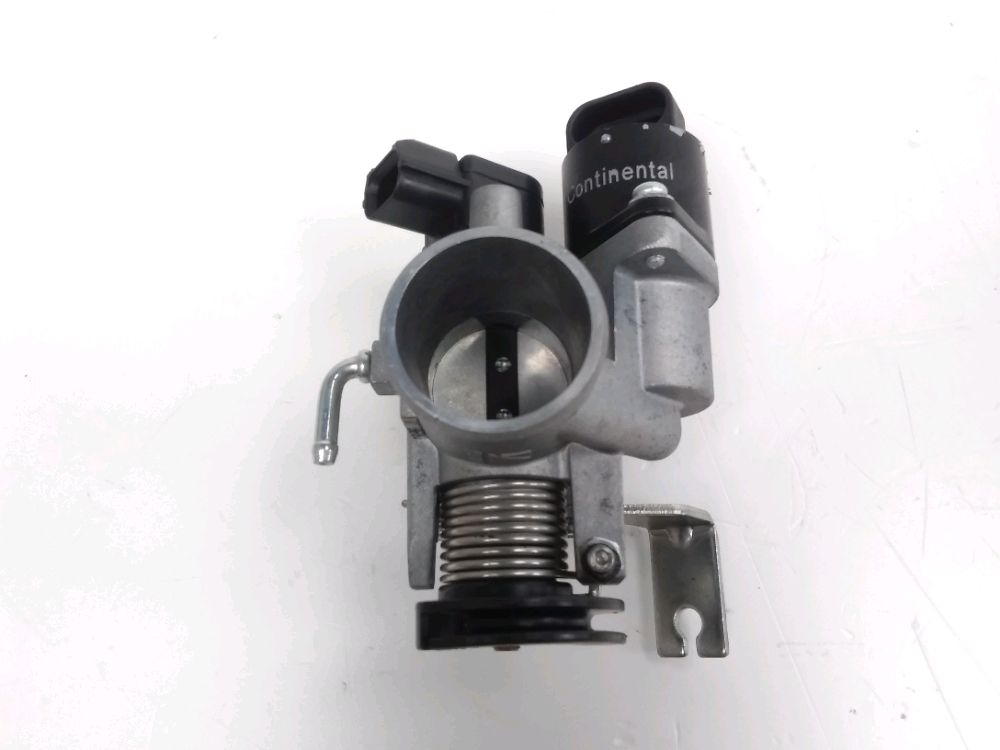 Corps d'injection droit