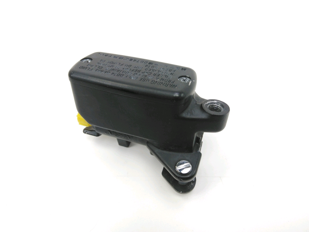 Maitre cylindre frein ar complet