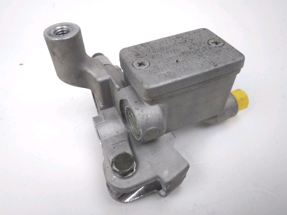 Maitre cylindre frein av complet