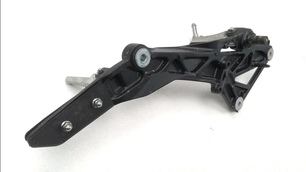 PLATINE AVANT DROITE COMPLETE