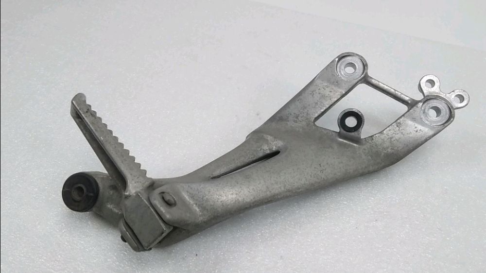 PLATINE ARRIERE DROITE COMPLETE