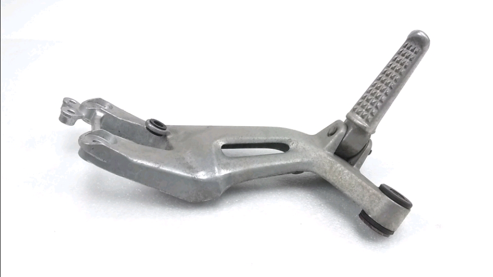 PLATINE ARRIERE DROITE COMPLETE