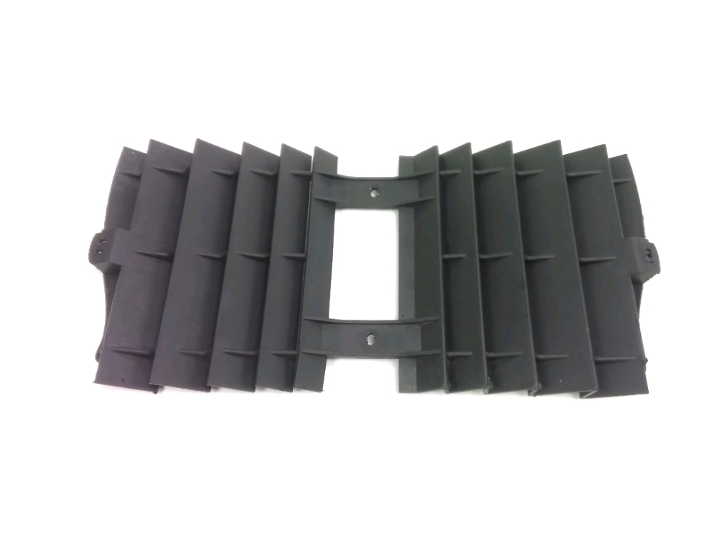 GRILLE DE RADIATEUR