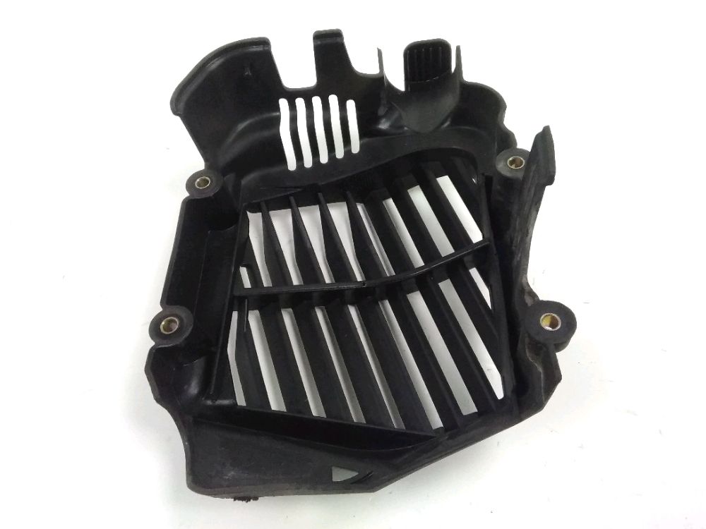 GRILLE DE RADIATEUR