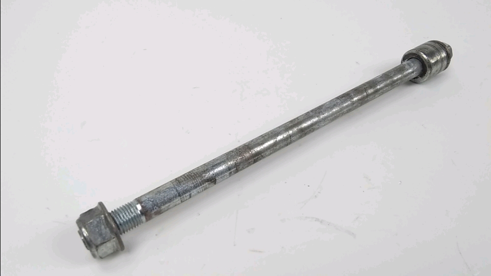 AXE DE ROUE AVANT